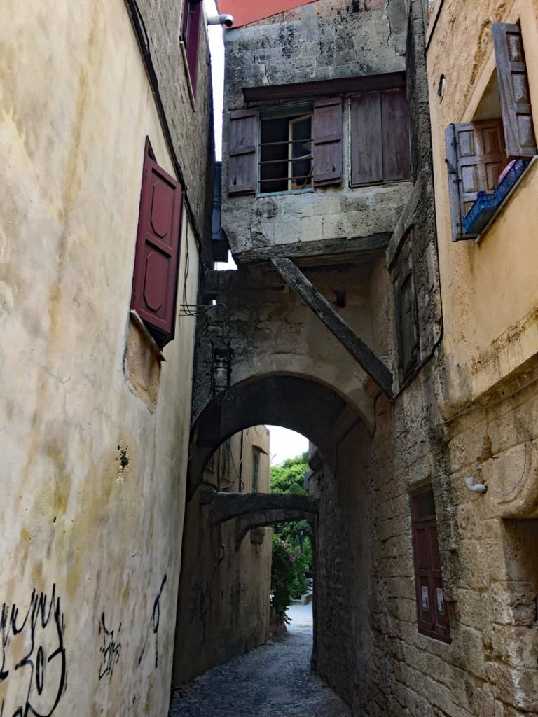 Rhodos mit Kindern - Unsere griechische Lieblingsinsel mit dem Mietwagen erkundet Rhodos-Stadt-Sommerurlaub-Griechenland
