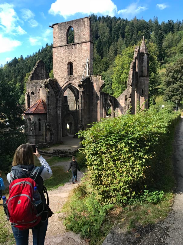 klosterruine-allerheiligen-sehenswuerdigkeiten-schwarzwald-mit-kindern