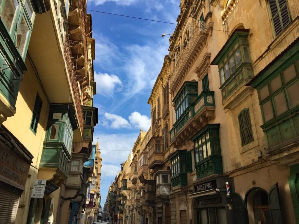 malta-valletta-balkon