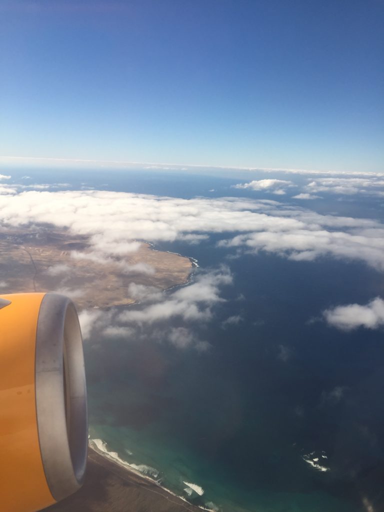 Lanzarote mit Kindern - mit dem Mietwagen mitten durch Vulkanlandschaften Flug Lanzarote