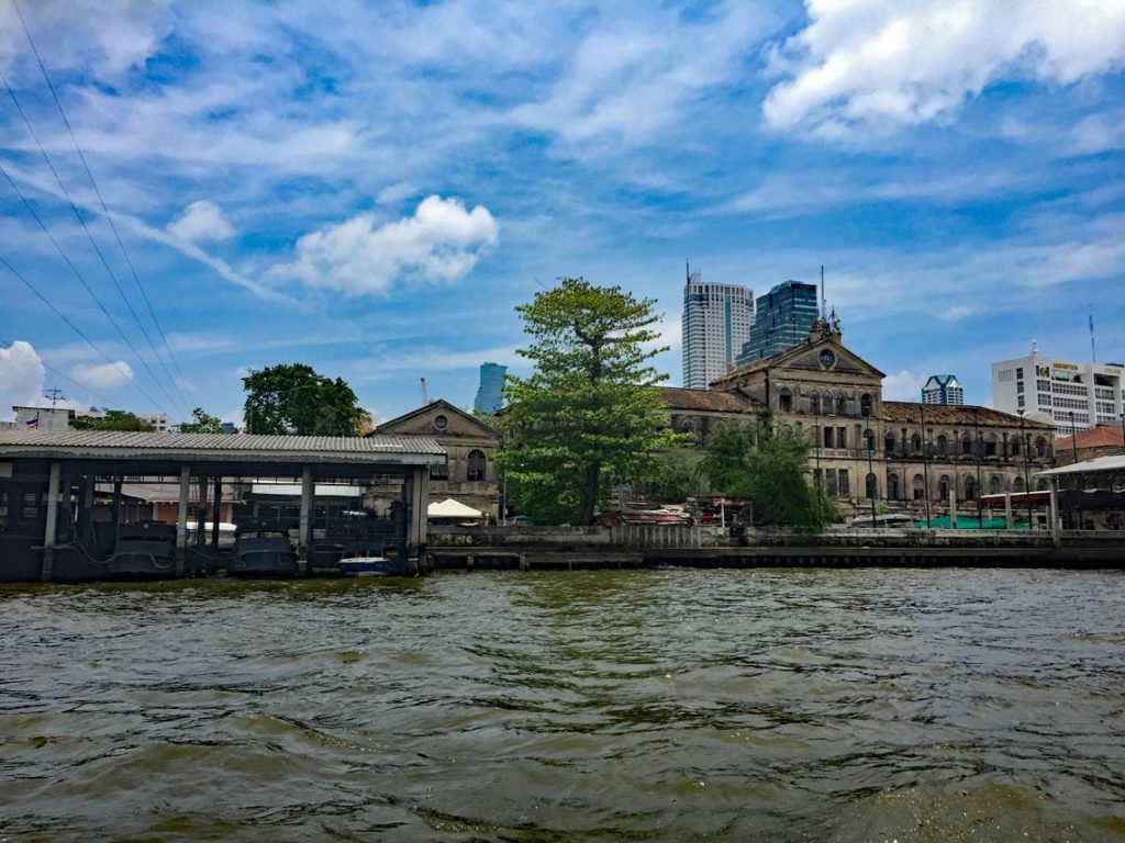 chao_phraya_expressboat_orange_line
