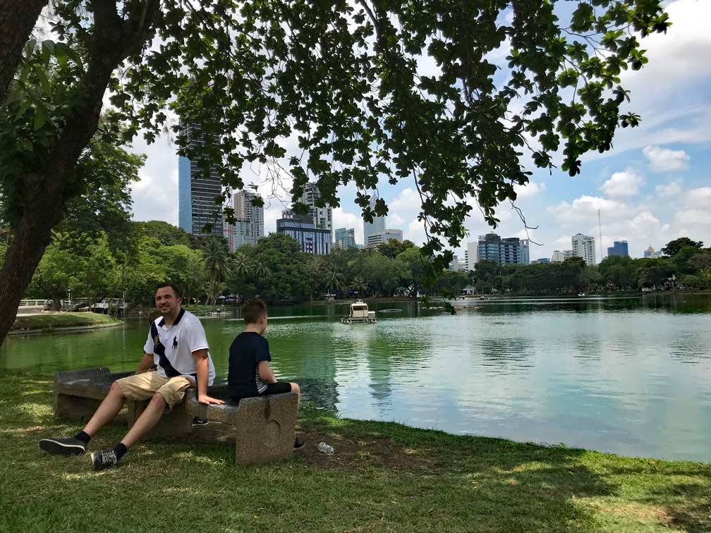 lumphini_park_bangkok_mit_kindern