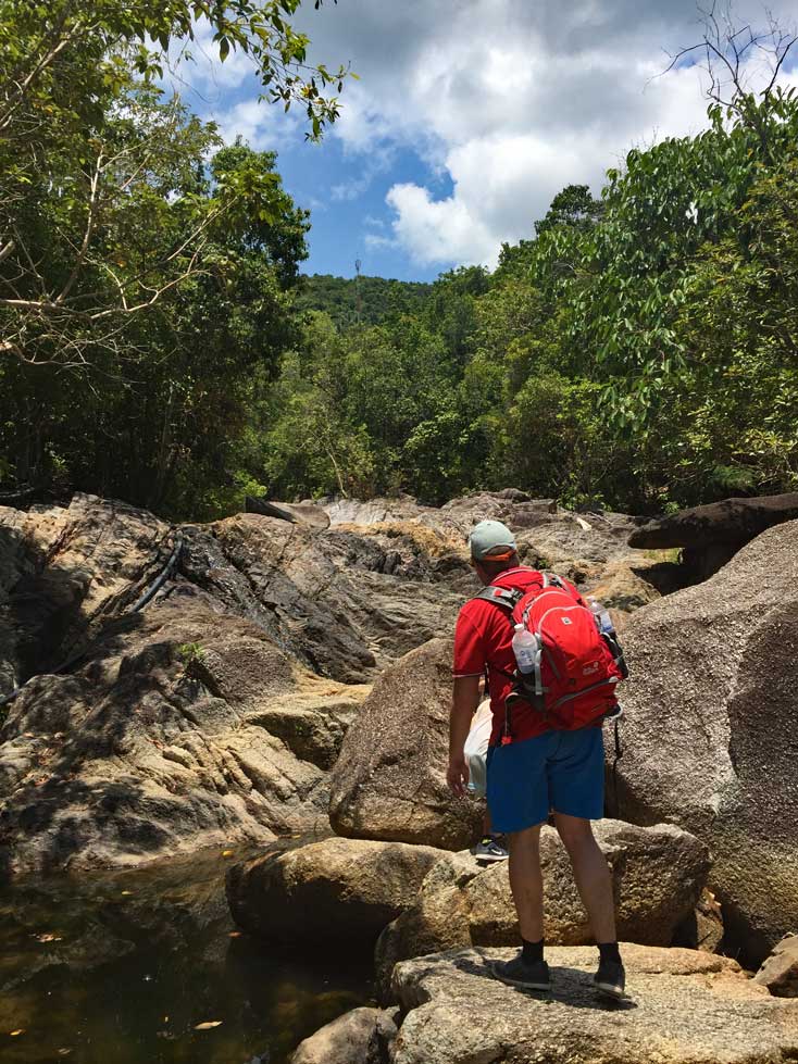 than_prawet_waterfall_koh_phangan