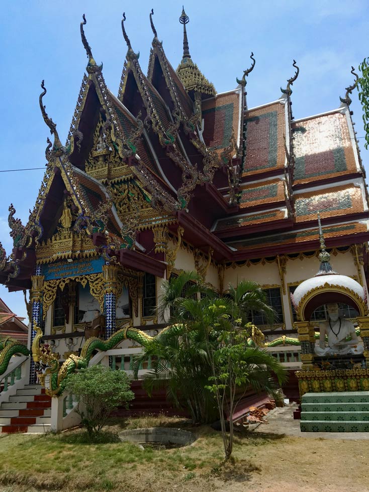Koh Samui mit Kindern wat_plai_laem_koh_samui