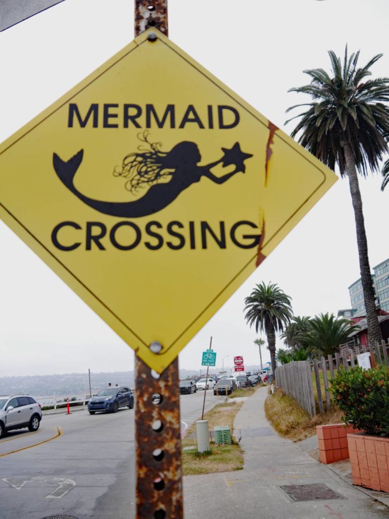 San Diego mit Kindern erleben mermaid-crossing-schild-san-diego-mit-kindern