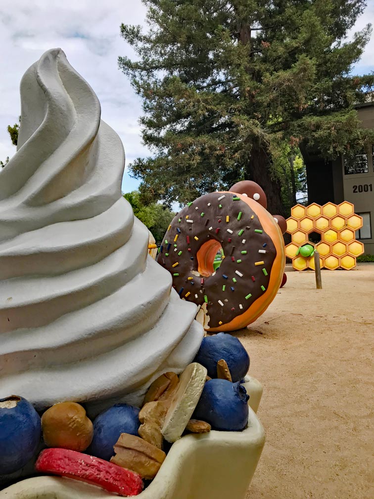 Silicon Valley mit Kindern besuchen skulpturenpark_google_firmenzentrale_siliconvalley_mit_kindern