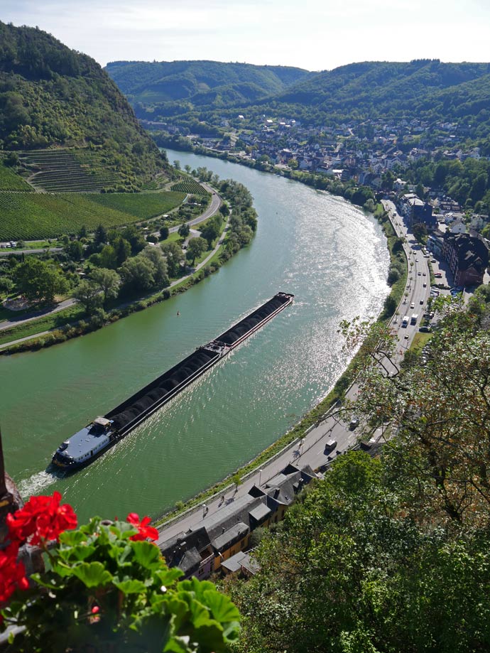 mosel blick reichsburg cochem mit kindern