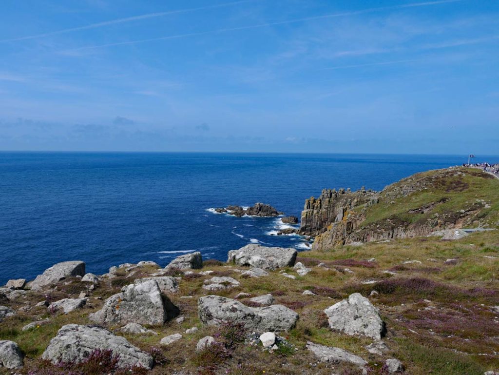 Cornwall mit Kindern - Highlight unseres Roadtrips durch England westlichster-punkt-englands-lands-end-cornwall-mit-kindern-rundreise-england