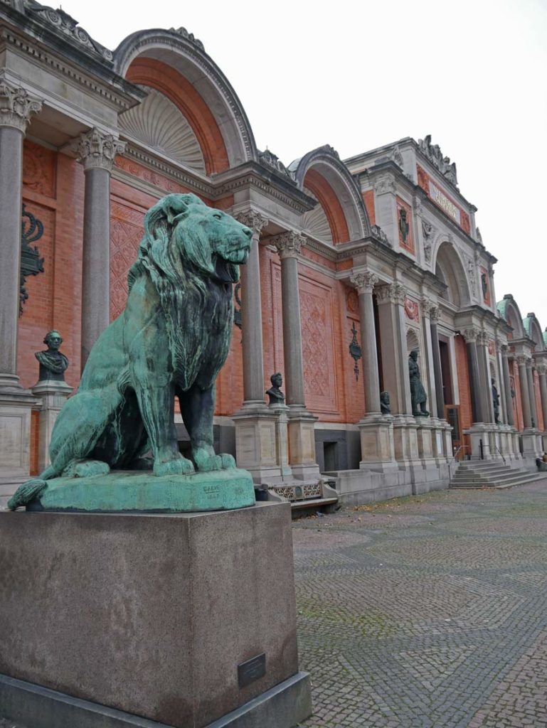 17 Tipps für Kopenhagen mit Kindern - Sehenswürdigkeiten, toller Spielplatz und das beste Museum für Familien ny-carlsberg-glyptotek-museen-kopenhagen-mit-kindern