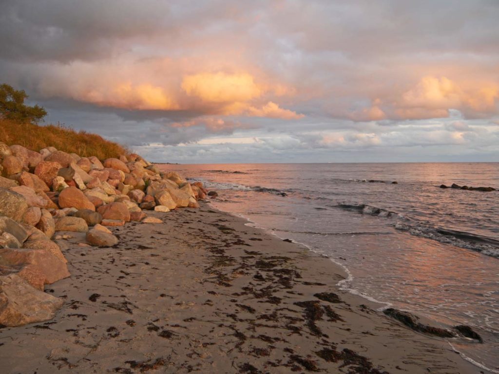 sonnenuntergang-daenemark-mon-mit-kindern