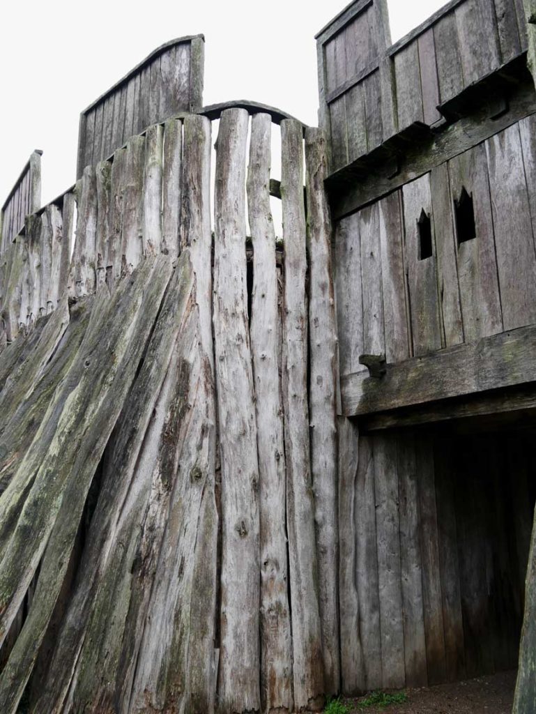 17 Tipps für Kopenhagen mit Kindern - Sehenswürdigkeiten, toller Spielplatz und das beste Museum für Familien wikingerburg-trelleborg-schweden