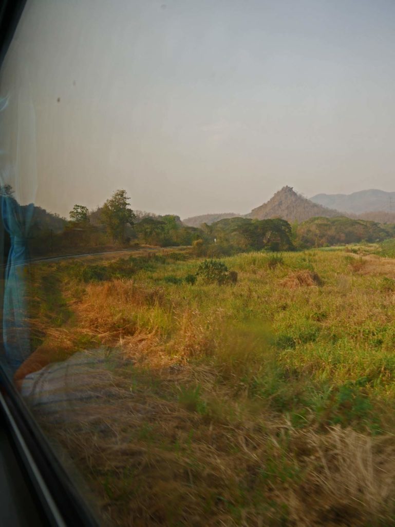 anreise-zugfahrt-chiang-mai-mit-kindern