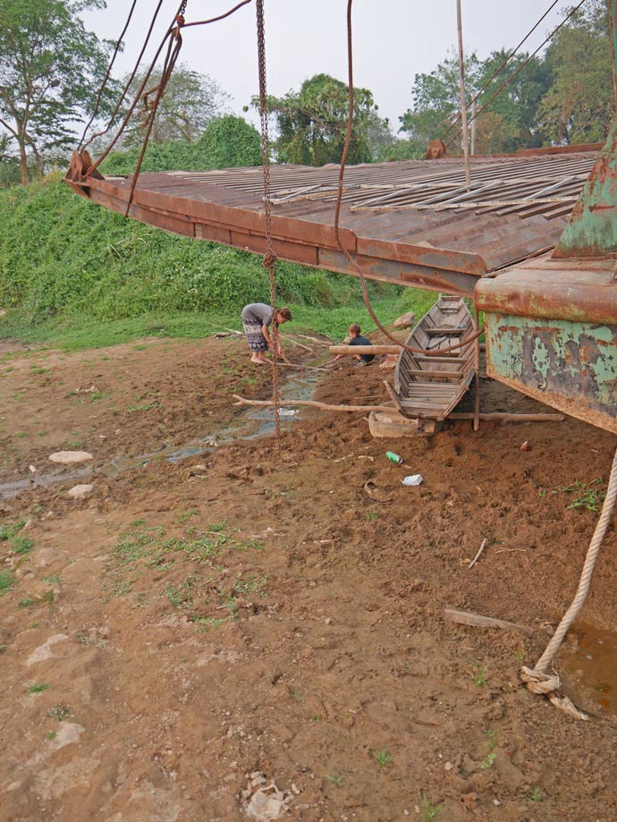 Laos mit Kindern - mit dem Slowboat nach Luang Prabang houay-xai-slow-boat-mekong-mit-kindern