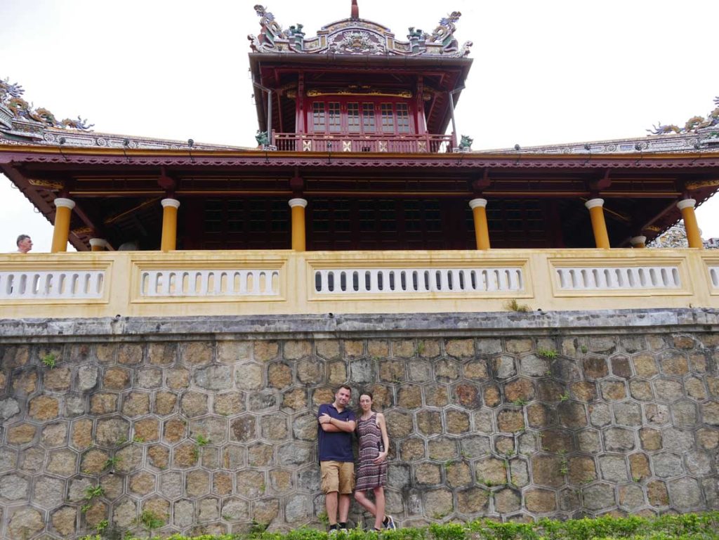 Hue in Vietnam - alte Kaiserstadt im Herzen Vietnams kaiserliche-zitadelle-hue-mit-kindern