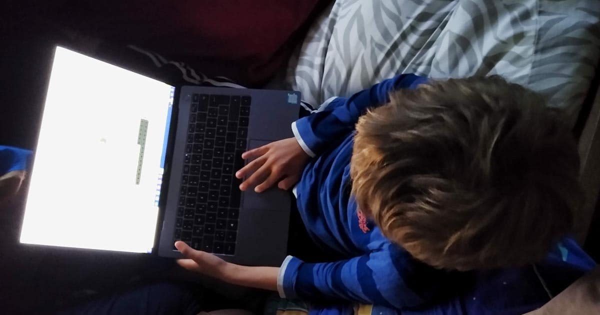 Du betrachtest gerade Lern Apps für Kinder im Schulalter – unsere getesteten Favoriten
