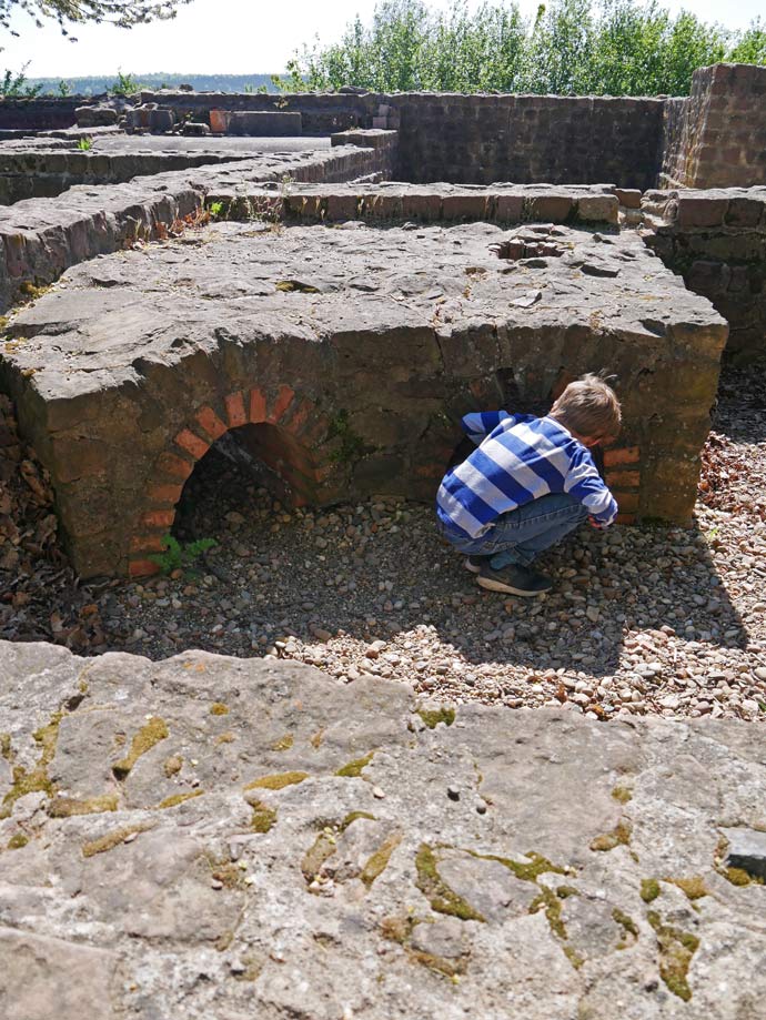 roemische-geschichte-fuer-kinder-villa-haselburg-ausflugsziele-odenwald-hessen