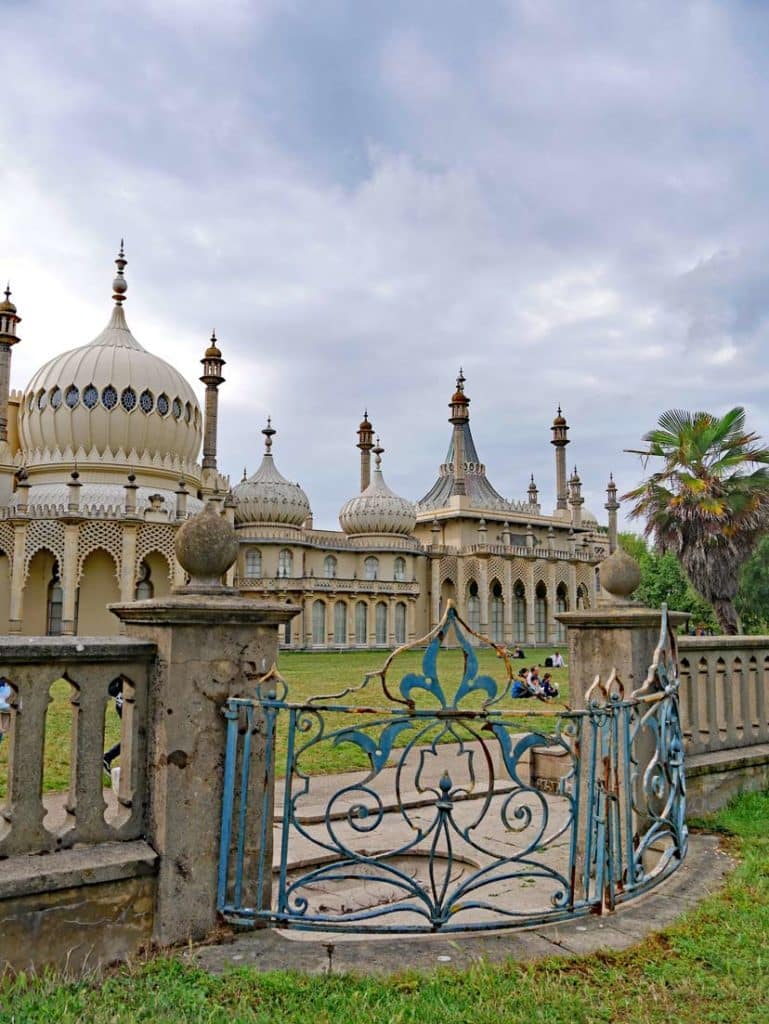 Roadtrip England - die perfekte Route für deine Rundreise indisches royal pavillon brighton sehenswuerdigkeiten suedkueste england rundreise mietwagen