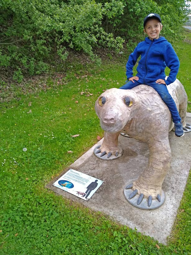Edersee - Sehenswürdigkeiten mit Kindern korbacher-dackel-korbacher-spalte-museum-mit-kindern
