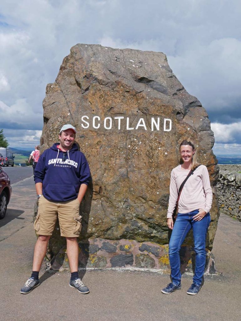 Rundreise von England nach Schottland scottish-border-grenze-england-schottland-rundreise-großbritannien-mit-kindern