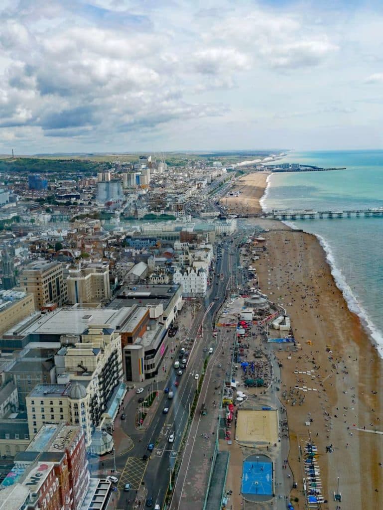 Roadtrip England - die perfekte Route für deine Rundreise sehenswuerdigkeiten-brighton-i360-suedkueste-england-roadtrip