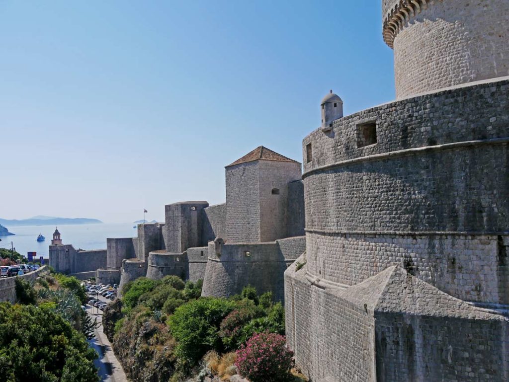 stadtmauer-dubrovnik-mit-kindern