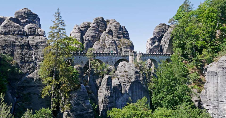 saechsische-schweiz-mit-kindern-basteibrücke