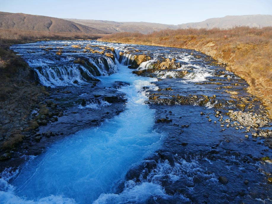 bruarfoss-wasserfall-sued-island-ringstrasse