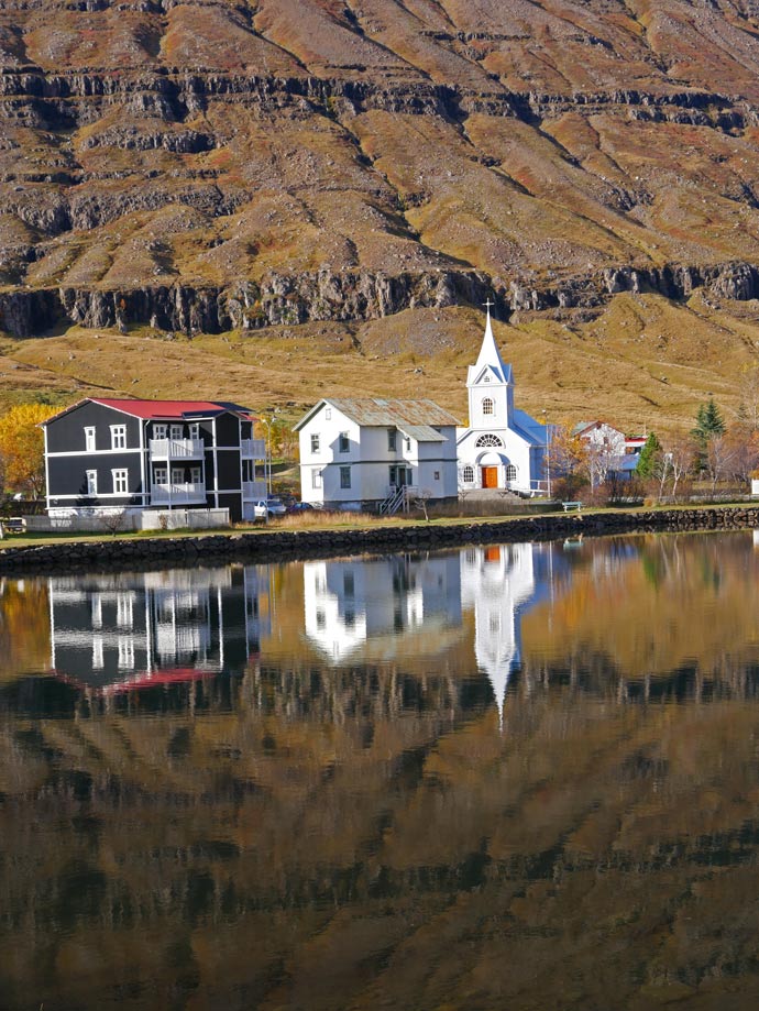 seydisfjördur-ost-island-mit-kindern-rundreise