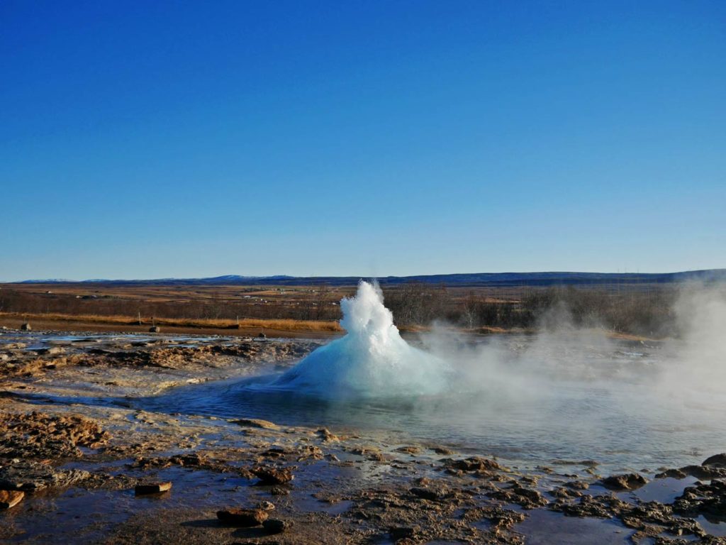 strokkur sued island mit kindern