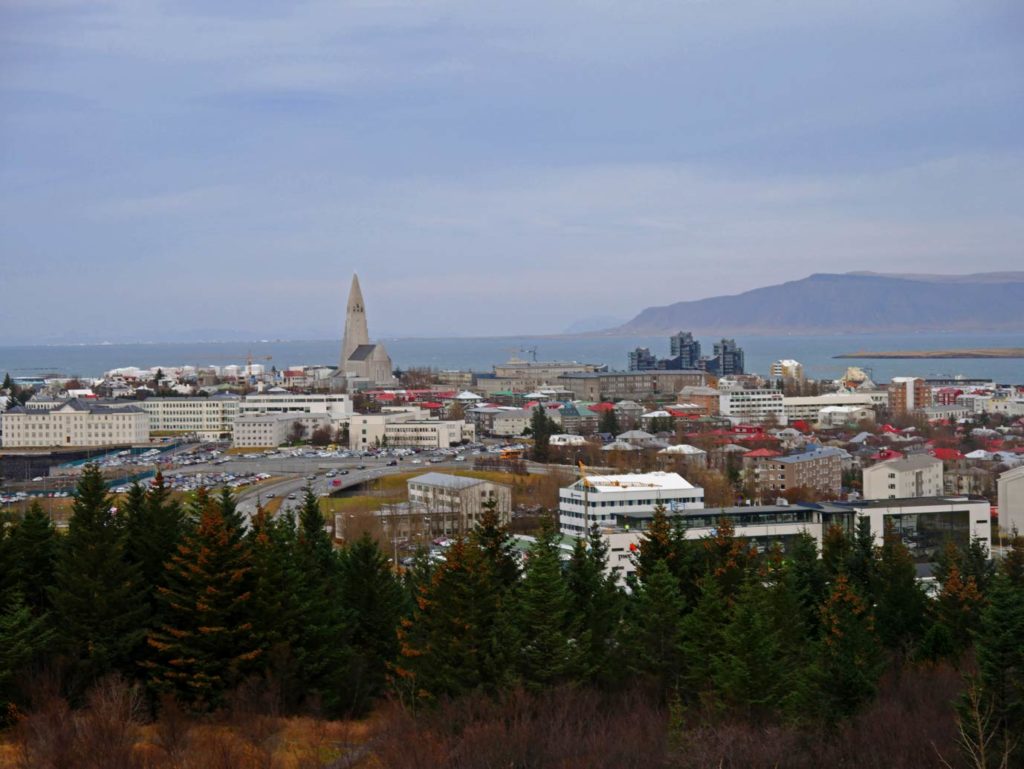 sehenswuerdigkeiten-reykjavik-hallgrimskirche-island-mit-kindern