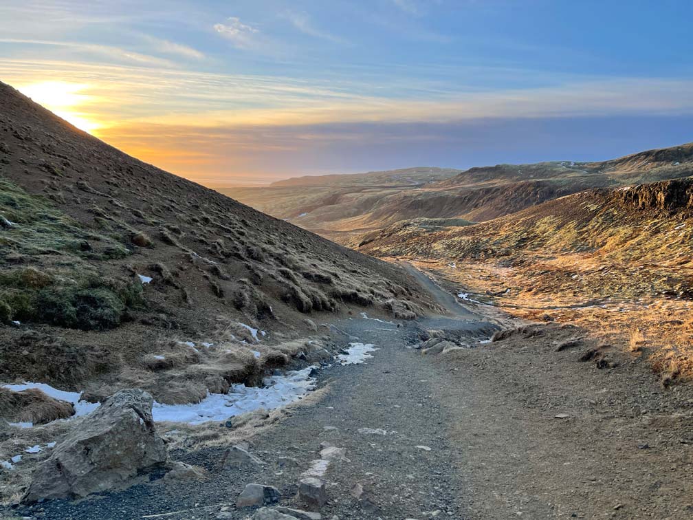 wanderung-reykjadalur-heisser-fluss-zum-baden