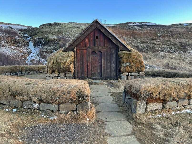 wikingerdorf-game-of-thrones-drehort-island