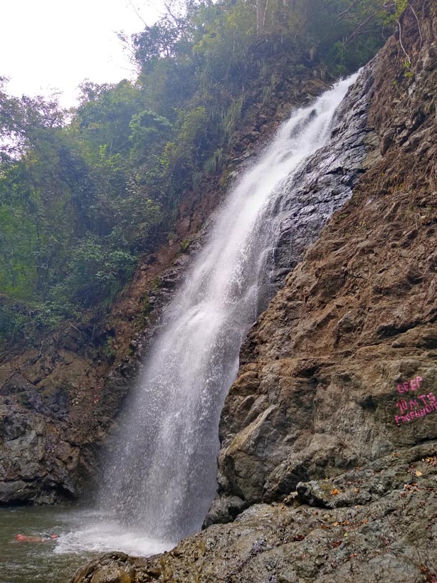 Nicoya Halbinsel - Traumstrände an der Pazifikküste Costa Ricas wasserfall-montezuma-nicoya-halbinsel-costa-rica