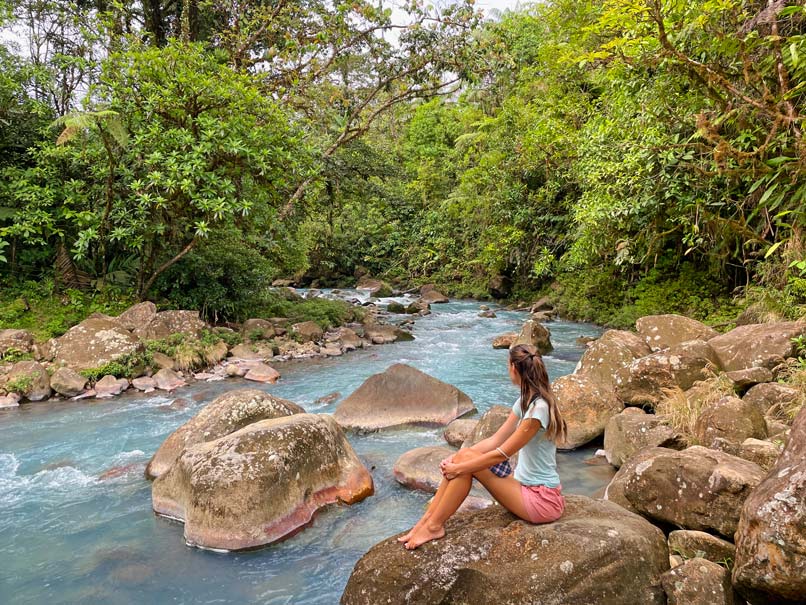 rio celeste costa rica mit kindern