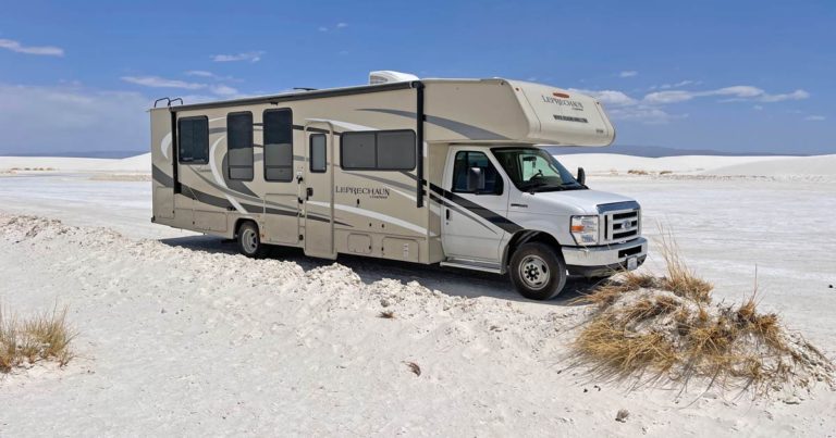 Mehr über den Artikel erfahren Camper mieten für die USA – Tipps für das unvergessliche Abenteuer