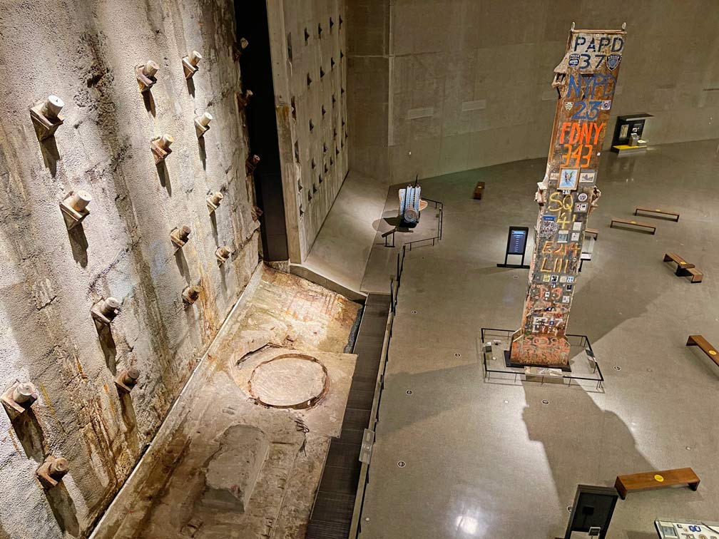 9/11-memorial-museum-new-york-city-mit-kind