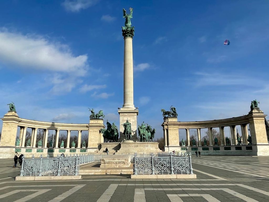 heldenplatz-budapest-sehenswuerdigkeiten