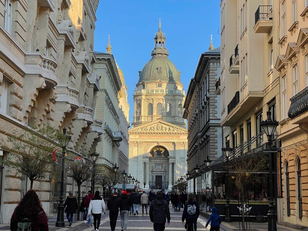 stephansbasilika sehenswuerdigkeiten budapest