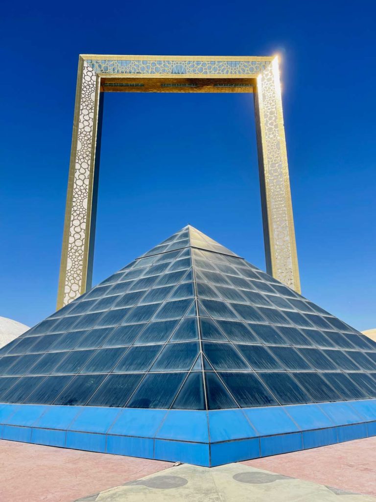 Dubai mit Kindern - die spannendsten Sehenswürdigkeiten und Attraktionen the-frame-sehenswuerdigkeiten-dubai