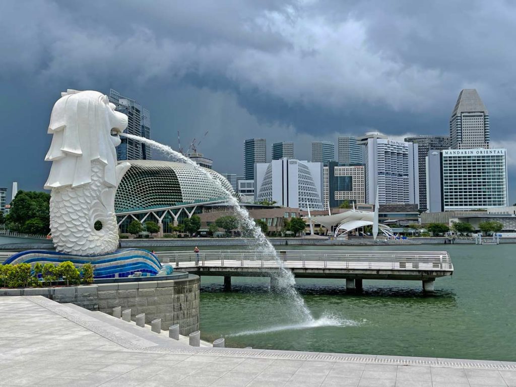 Sehenswürdigkeiten in Singapur - Alle Highlights für Singapur in einem Tag merlion-singapur-sehenswuerdigkeiten
