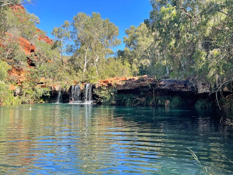 fernpool-karjini-nationalpark-mit-kindern-westaustralien