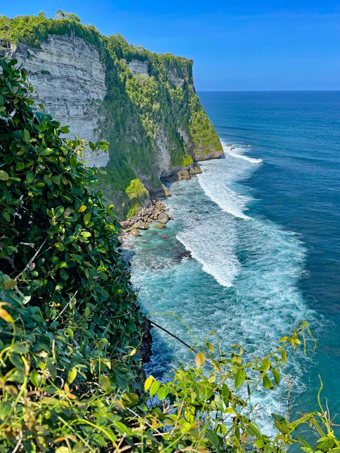 uluwatu-tempel-nusa-dua-sehenswuerdigkeiten-bali