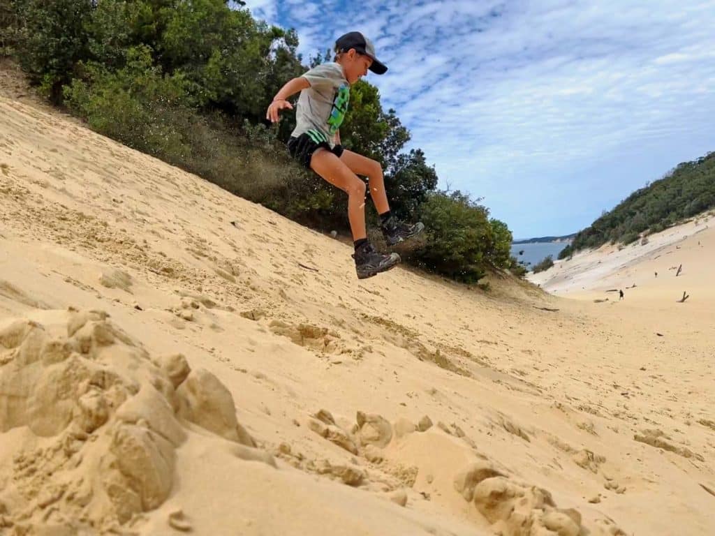 Route für den Roadtrip von Cairns nach Brisbane im Camper carlo-sand-blow-australien-ostkueste-brisbane-cairns-mit-kind