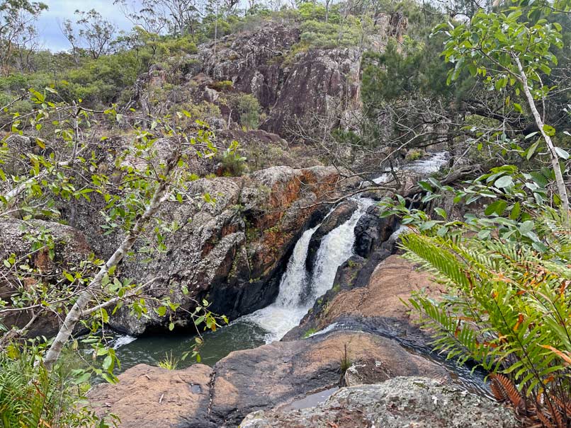 Route für den Roadtrip von Cairns nach Brisbane im Camper little-millstream-falls-atherton-tablelands