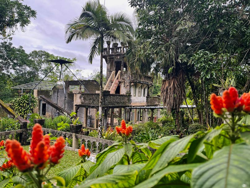 schloss-im-regenwald-australien-paronella-park