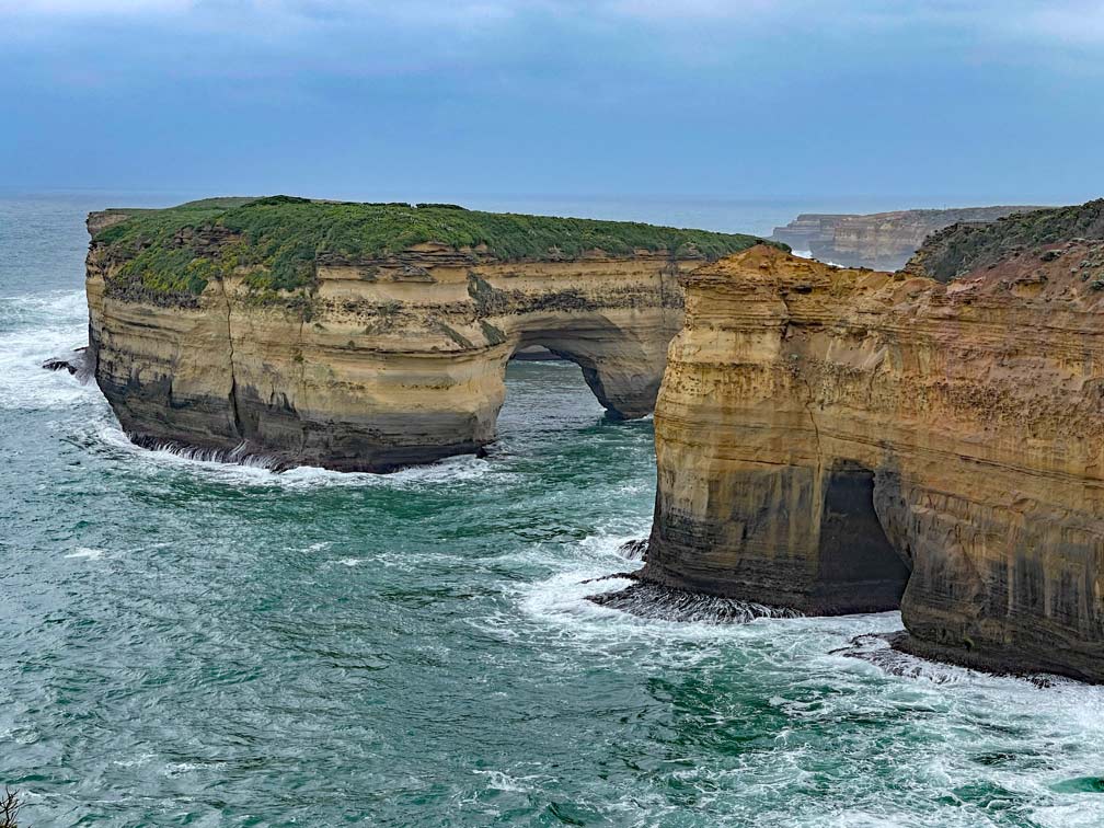 island-arch-lookout-route-great-ocean-road