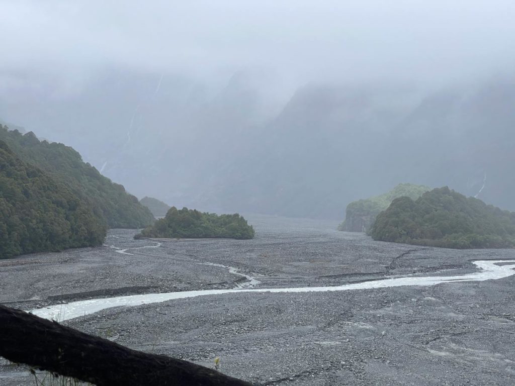 franz-josef-gletscher-neuseeland-mit-kind