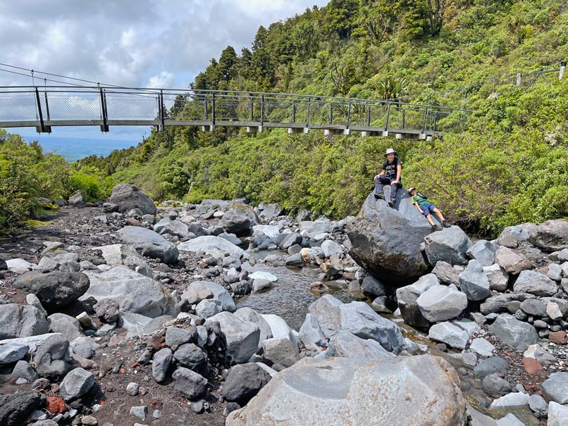 wilkies pool egmont nationalpark wanderungen mit kind