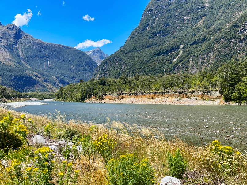 sehenswuerdigkeiten-milford-sound-suedinsel-neuseeland