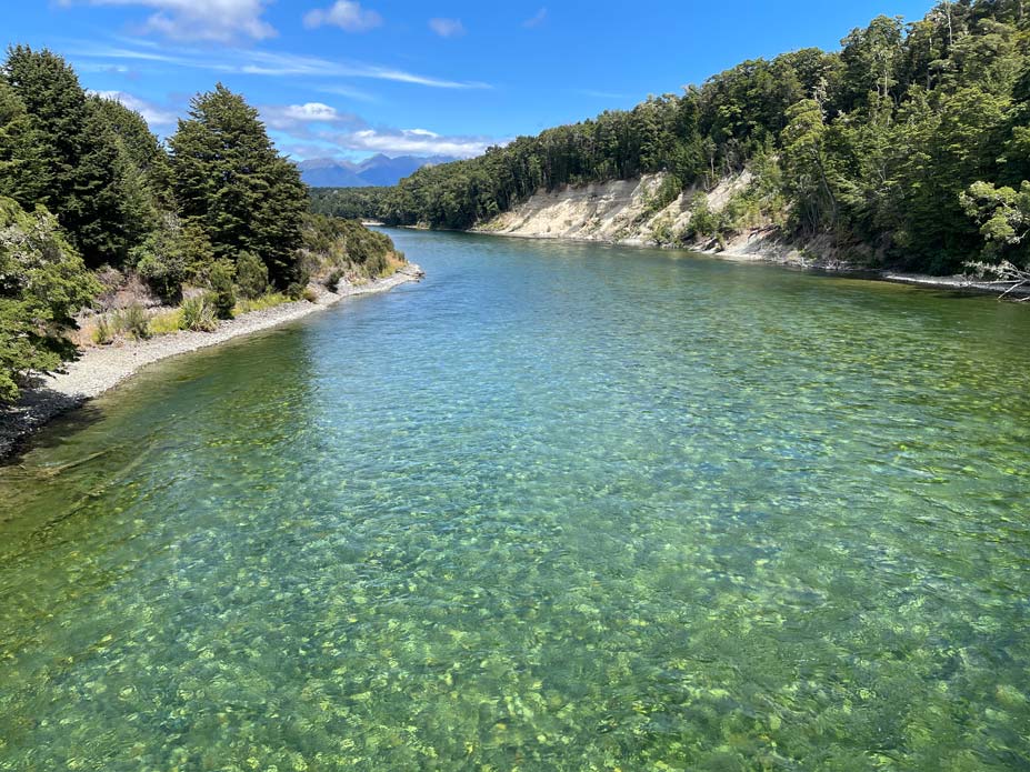 waiau-river-sehenswuerdigkeiten-bei-te-anau-fjordlands-neuseeland